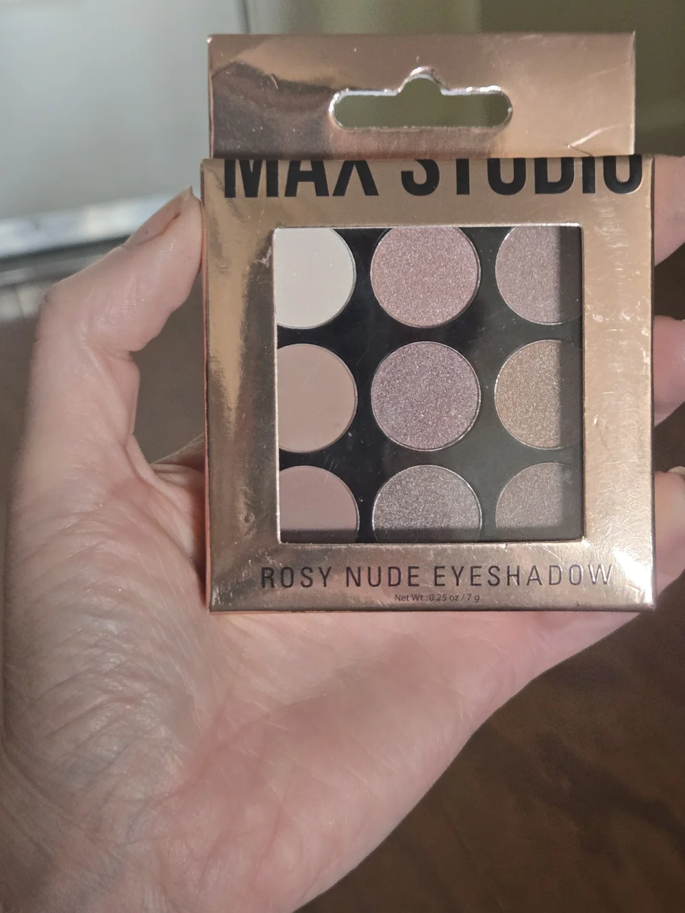 MAX STUDIO Rosy Nude Eyeshadow Palette - Rose Gold